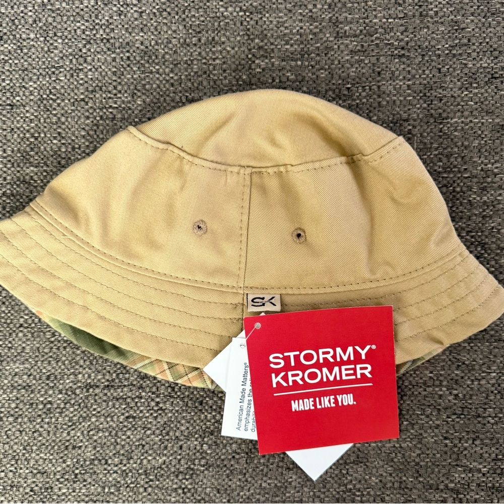 NWT Stormy Kromer Khaki Tan Canvas Bucket Hat, 2” Brim, Medium, Made In the USA